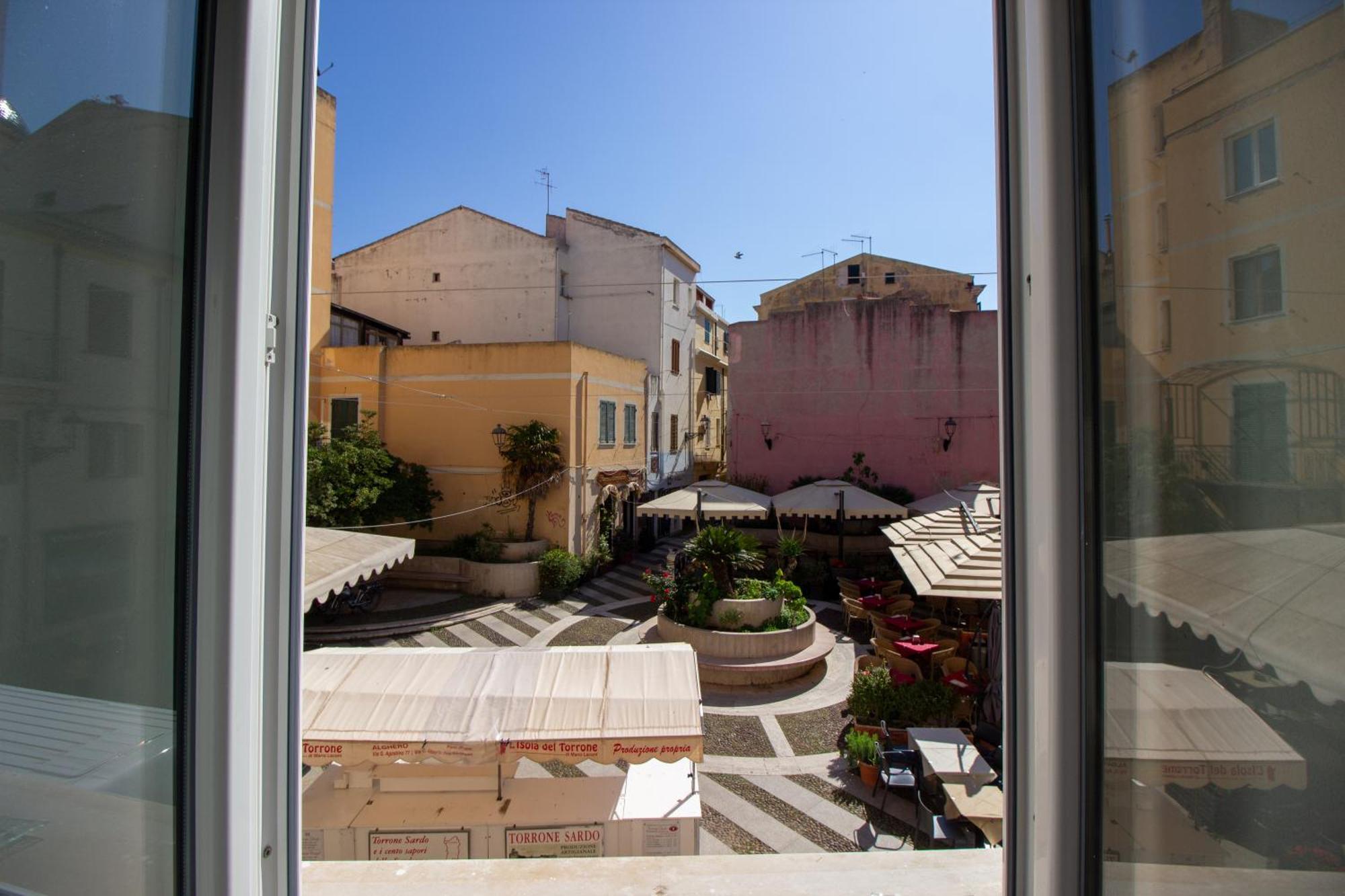 Appartamento In Centro Алгеро Екстериор снимка
